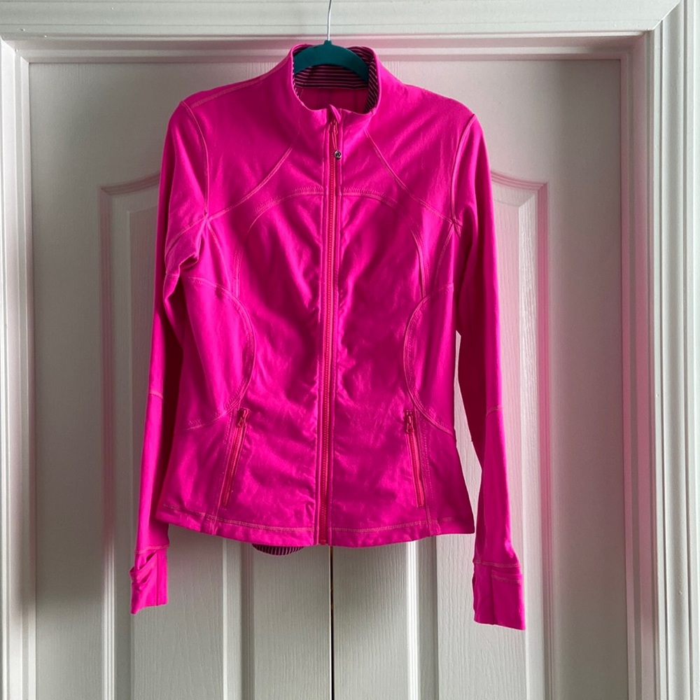EUC lululemon Define Jacket Nulu Ripened Raspberry 10